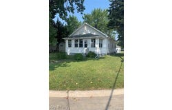 737 Detroit Avenue, Monroe, MI 48162