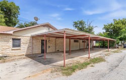 500 E Ham Avenue, De Leon, TX 76444