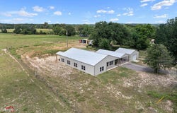 15765 CR 4253 D, Henderson, TX 75654