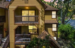325 LAKEPOINTE DRIVE, ALTAMONTE SPRINGS, FL 32701
