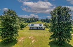 569 Bushrod Road, Hazel Green, KY 41332