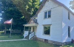 319 N Robinson Street, Schoolcraft, MI 49087