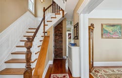 41 Gates Avenue, Malverne, NY 11565