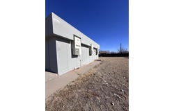 320 N 2nd St, Floydada, TX 79235