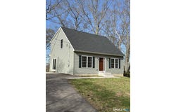 4 Rosemarie Court, Ledyard, CT 06339