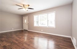 5625 Barton Lane, Shawnee, KS 66203