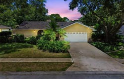822 VILLAGE WAY, PALM HARBOR, FL 34683