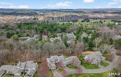 4 Thistle Hollow, Avon, CT 06001