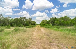 5850 Brown Road, Flatonia, TX 78941