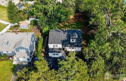316 Seneca Avenue, Middlesex, NJ 08846