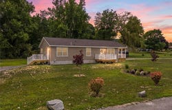 21 Forest Hill Road, APALACHIN, NY 13732