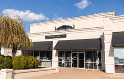 3060 S Fremont Avenue, Springfield, MO 65804