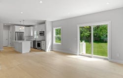7 Fanning Avenue, Hampton Bays, NY 11946