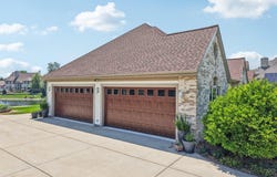 9201 W Kensington Way, Franklin, WI 53132