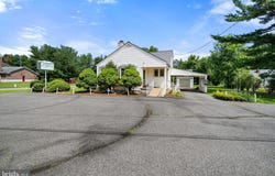 401 PULASKI Highway, ELKTON, MD 21921