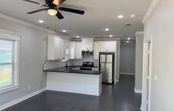 501 W Vance, Tyler, TX 75702