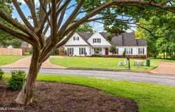 9194 Rosalie Cove, Olive Branch, MS 38654