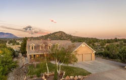 696 High Ground DR, Dammeron Valley, UT 84783