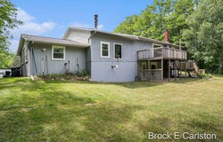 3950 Barnes Road, Ravenna, MI 49451