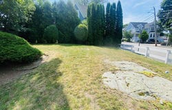 4 Gerry St, Marblehead, MA 01945