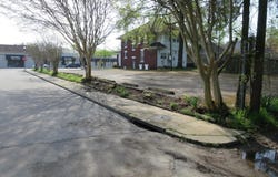 871 S COOPER, Memphis, TN 38104