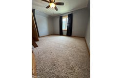 214 E Maple Street, Hubbard, IA 50122