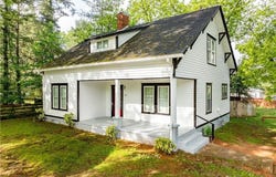 5375 Clarks Bridge Road, Gainesville, GA 30506