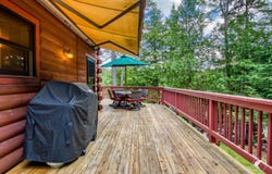 121 Branch Farm Rd, Saranac Lake, NY 12983