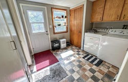 818 Summer Street, Grinnell, IA 50112