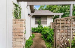 2532 Stoutwood CIR, Austin, TX 78745