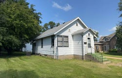 137 W 1st Street, Webster, SD 57274