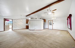 6824 NW Nickell RD, Topeka, KS 66618
