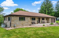 330 Center Grange Rd, Center Twp, PA 15061