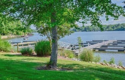 729 Eagles Harbor Dr, Hodges, SC 29653