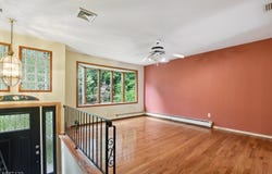 13 Chickadee Rd, Mount Olive Twp., NJ 07828-2601