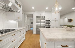 3871 SOUTHHAMPTON CT, West Linn, OR 97068