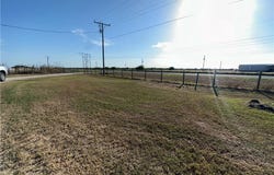 Robstown, TX 78380