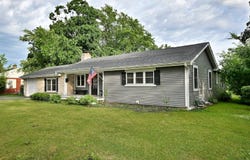 511 Everett Avenue, Crystal Lake, IL 60014