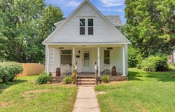 615 N Cedar St, Kingman, KS 67068
