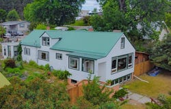 407 1st Avenue W, Eureka, MT 59917