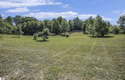 00 Valley Road, Honor, MI 49640