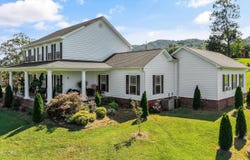 125 Dan Shumate Rd, Maynardville, TN 37807