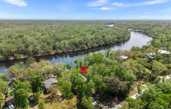 162 NE 931 St., Branford, FL 32008