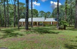 6501 Harley, Blackshear, GA 31516