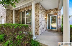 43 Edgemere Drive, South Brunswick, NJ 08824