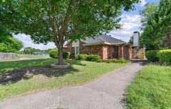 2700 Clemson Circle, Rowlett, TX 75088