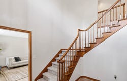 1138 E CAPITOL Drive, APPLETON, WI 54911-1439