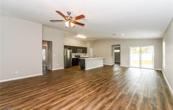509 SW 7th Place, Cape Coral, FL 33991