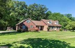 1675 BECK MILL Road, HANOVER, PA 17331