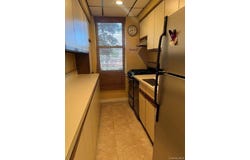 275 Maple Ave, Rockville Centre, NY 11570